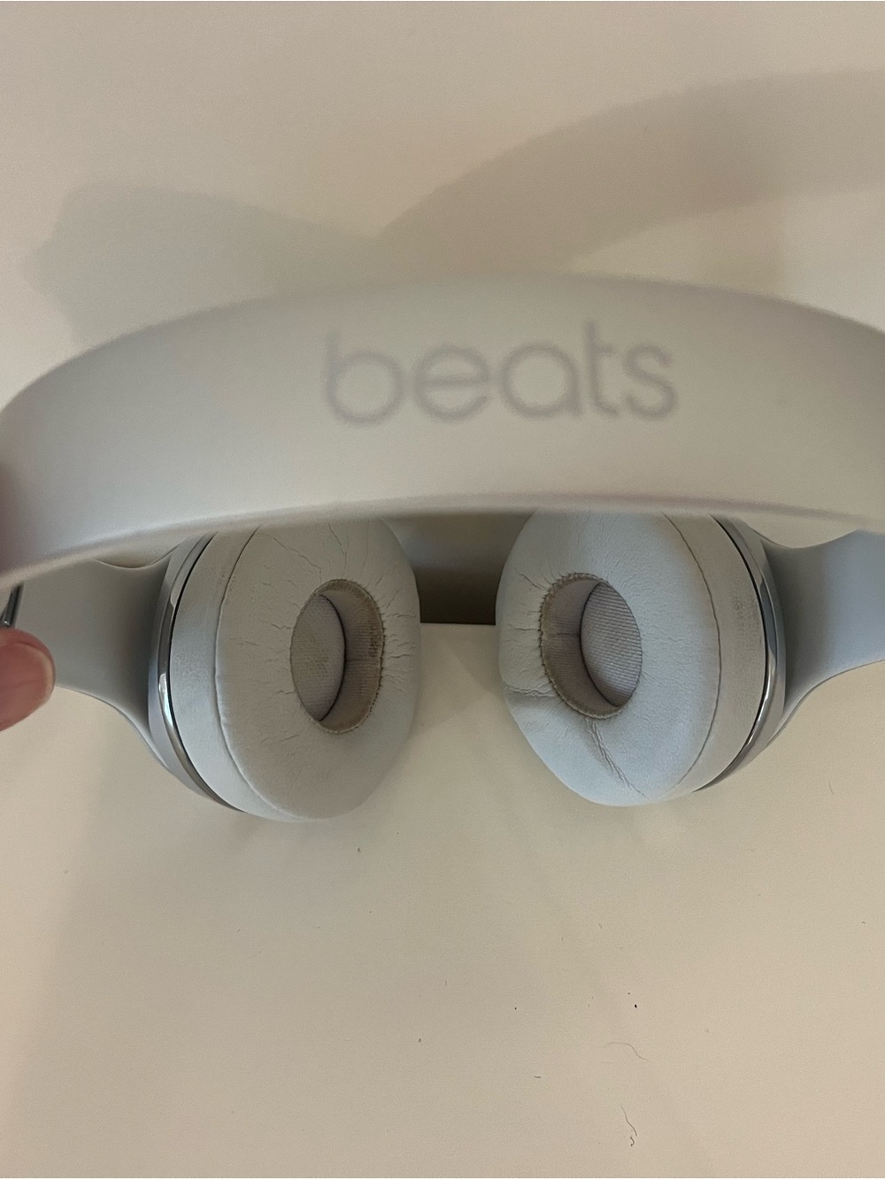 Beats by Dre Over-Ear Headphones solo Silver white